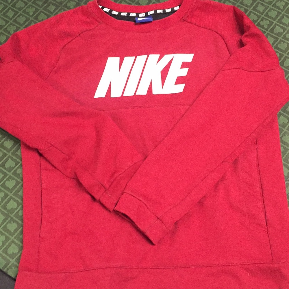 Nike sweater boys size large